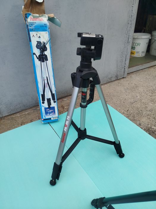 Штатив + рівень +