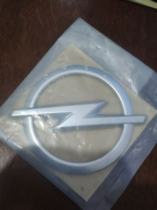 Значки значок емблеми емблема нові Опель Пежо Сітроен нові оригінал