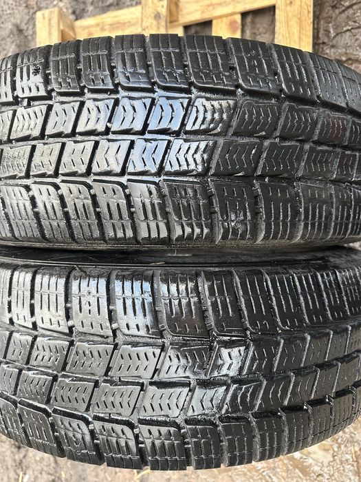 Шини майже нові 205/65 R16c Apollo , резина на Трафік або Віто