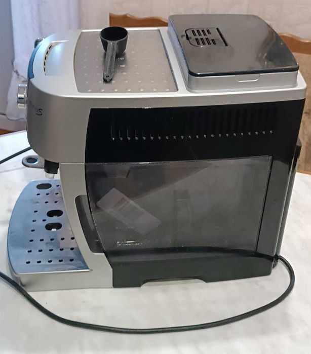 Продам кавову машину DeLonghi Magnifica S ECAM 22.110.SB
