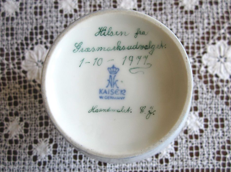 wazon Alka Kunst Kaiser ręcznie malowany powojnik