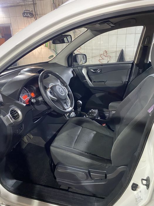 Renault Koleos 4#4 повний привід