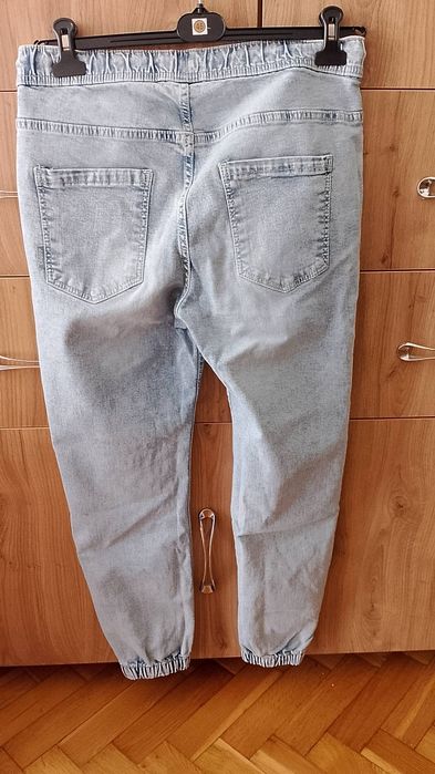 Joggery męskie z Cropp