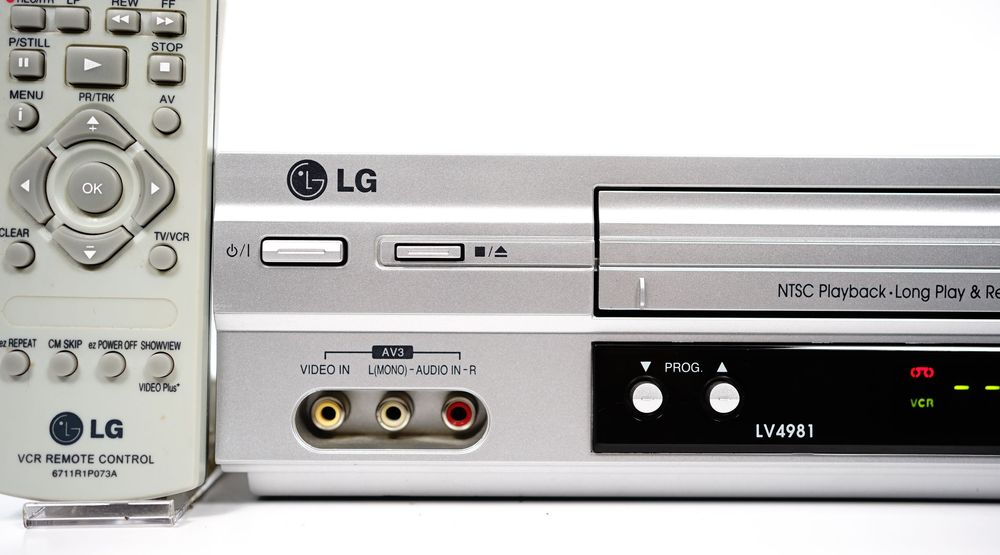 Magnetowid 6-głowicowy LG LV4981 nagrywający VCR LP/SP Hi-Fi Stereo