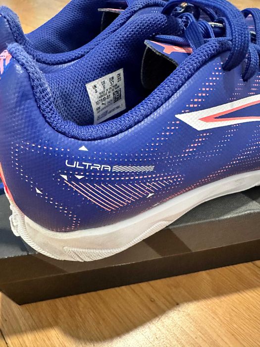 Sapatilhas de Futsal / Pavilhão PUMA Ultra – Azul/Rosa – Tam. 37