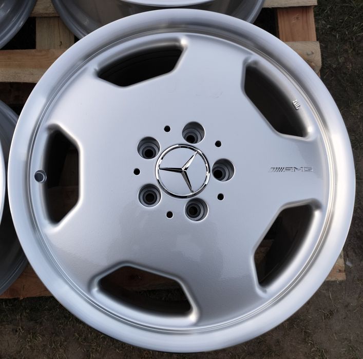 Felgi Monoblock Mercedes AMG 124 7,5Jx17 ET25 5x112 190