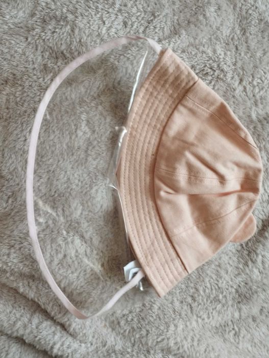 Chapéu bebé com protecção