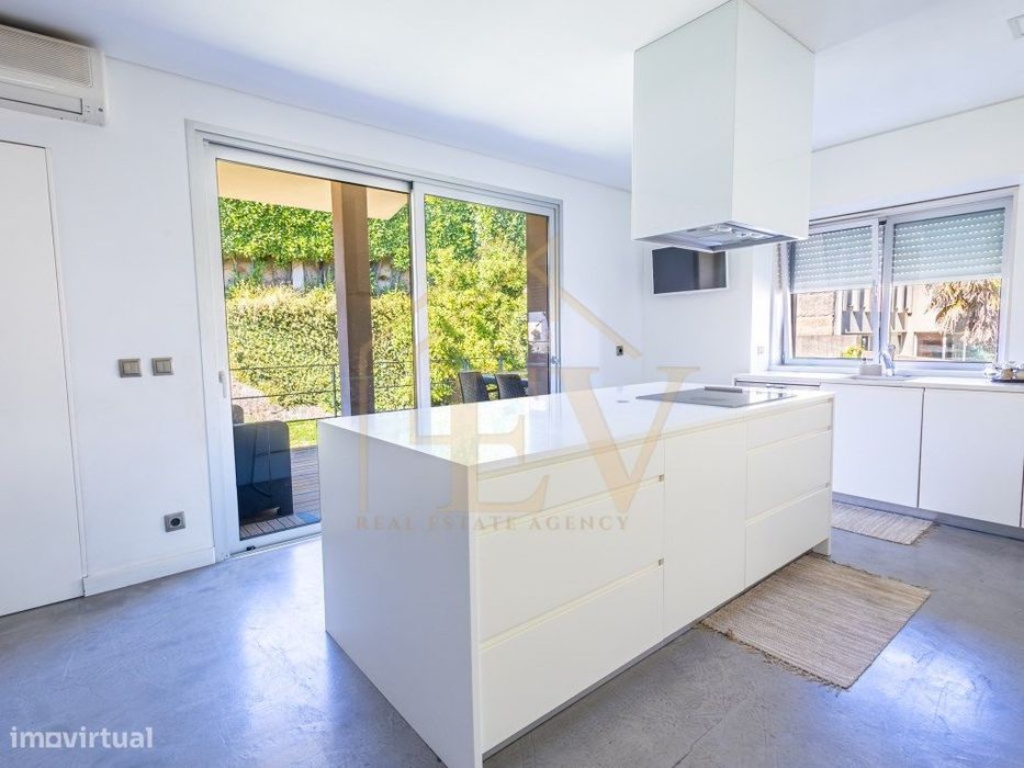 Moradia Individual T3 Renovada | Lordelo, Guimarães