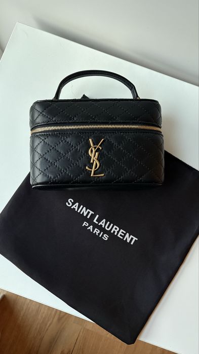 Torebka ysl yves saint laurent gaby vanity czarna piekna