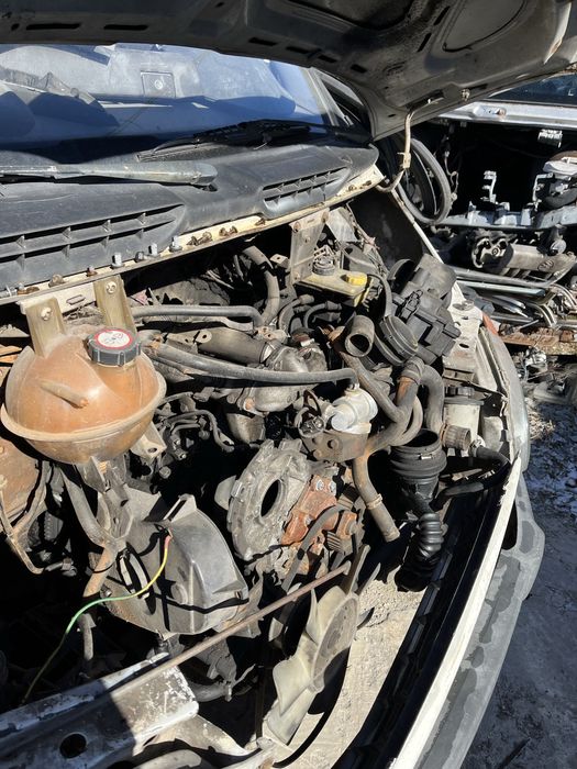 Запчасти на Форд Транзит