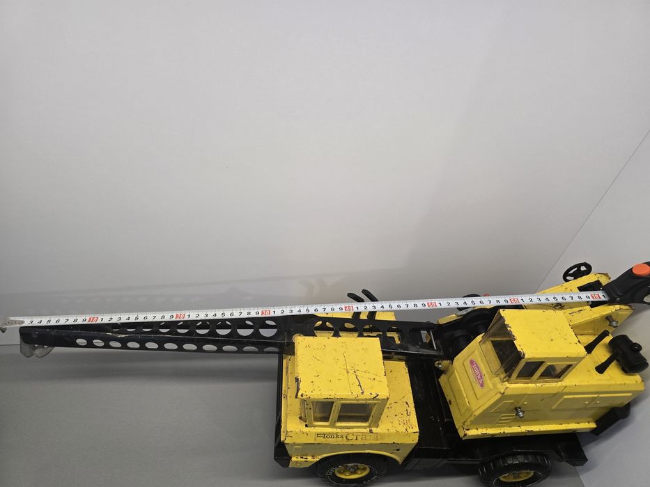 Tonka zabawka metalowa model dzwig  z PRL-U PRL 1960