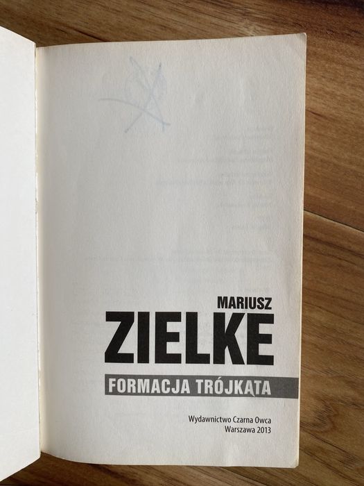 Formacja trójkąta. Zielke Mariusz