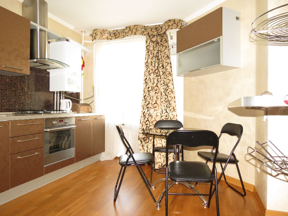 Квартира студия АВТОВОКЗАЛ БАЗИЛИК посуточно почасово кондиционер