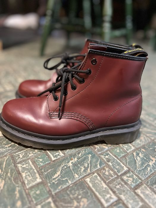 Стильні Dr. Martens 39 розмір