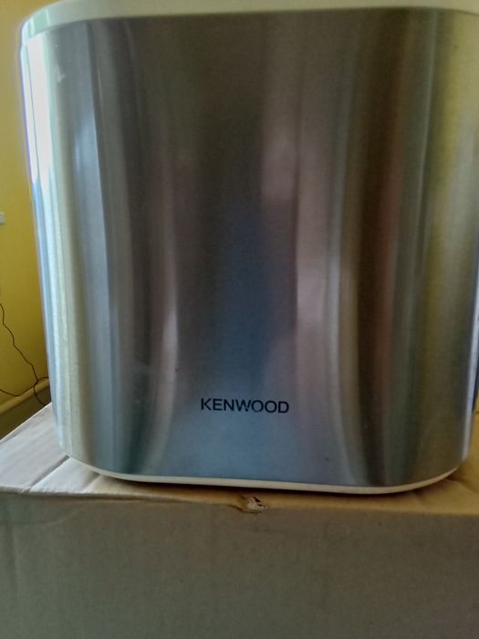Хлібопіч Kenwood BM366