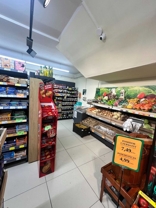 Sprzedam prosperujący sklep z branży spożywczej