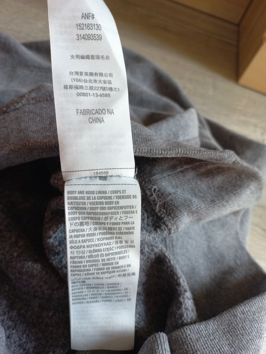 Bluza z kapturem Abercrombie & Fitch rozmiar M