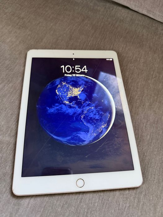 iPad Air 2 16GB Wi-Fi | робочий | з нюансом (екран)