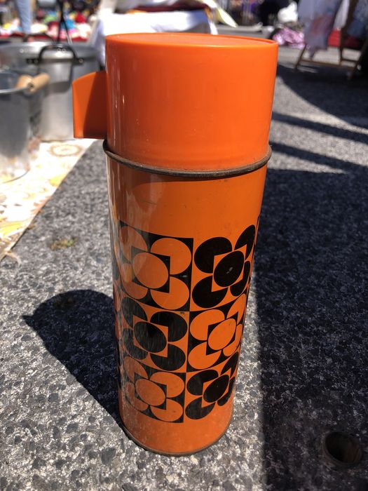 Termo contentor de liquidos