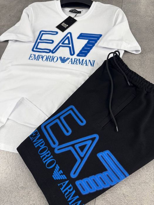 Літній летний  костюм  Armani Exchange  EA7  футболка  та шорти