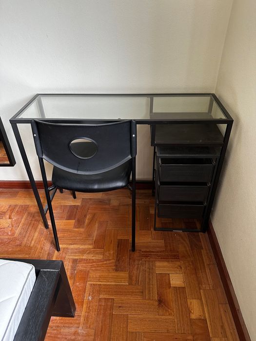 Quarto de casal com colchão novo