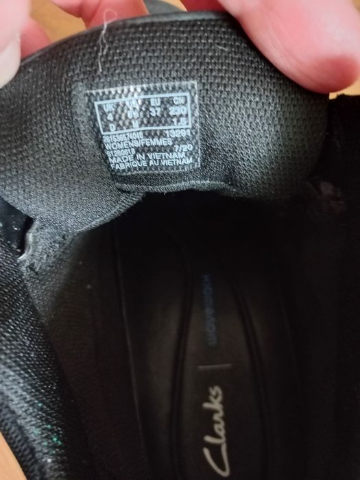 Ботінки шкіряні демисезонні Clarks 37р