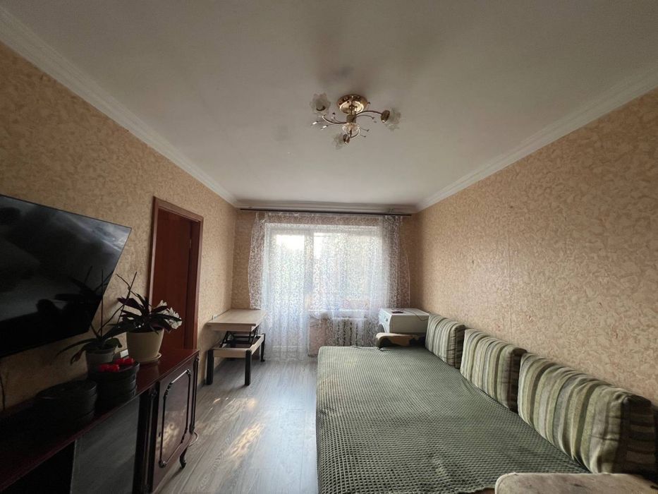 Пролам 3х кімнатну на Степана Бандери 52500$