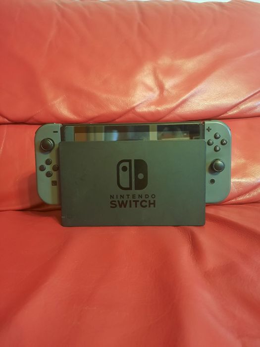 Nintendo Switch (model HAC-001(-01))