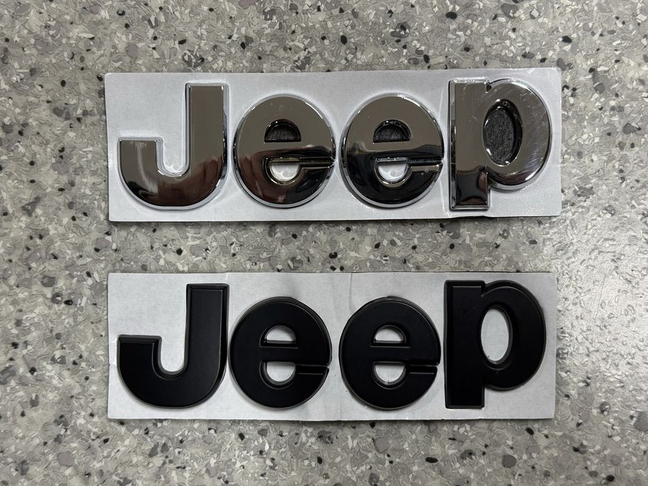 Эмблема на капот оригинал jeep