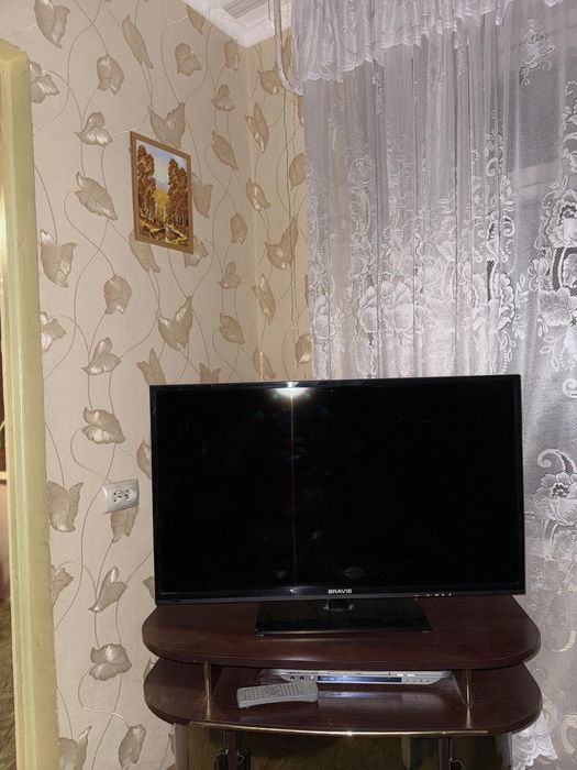 Телевизор BRAVIS