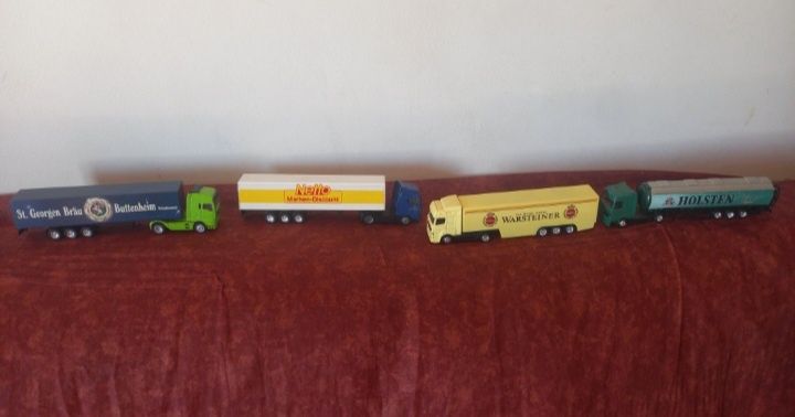 Conjunto 4 camiões escala 1:87
