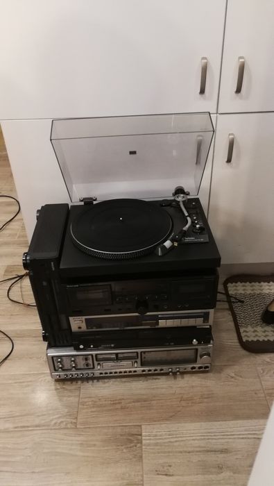 Amplituner Grundig, wzmacniacz Sony
