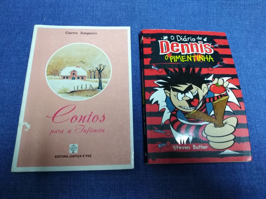 Livros juvenis vários.