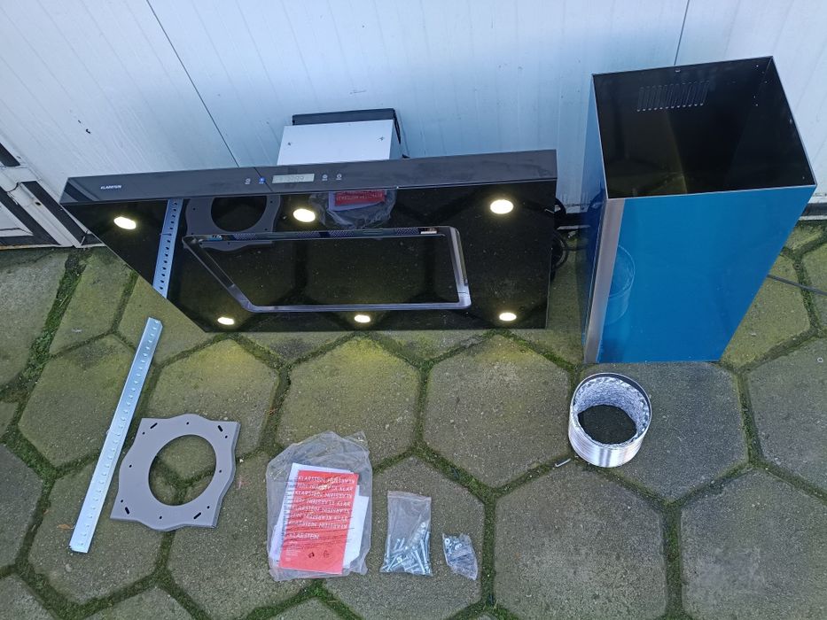 Okap wyspowy klarstein Valeria 

Cena 999 zł 

Produkt powystawowy 
Mo