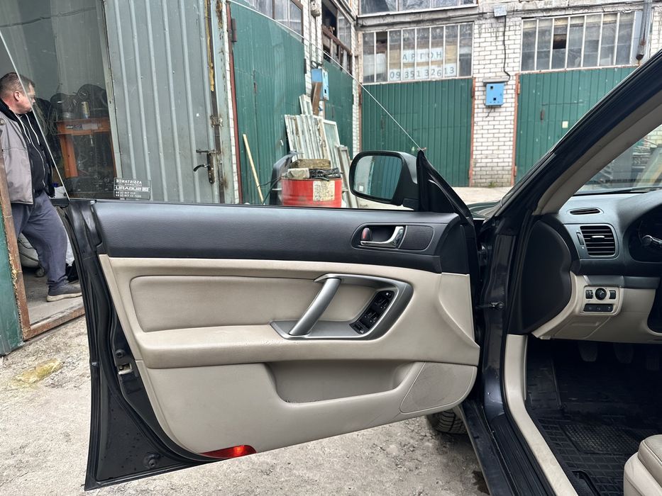 Продам доглянутий автомобіль в дуже збереженому стані