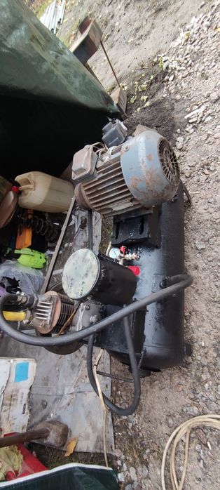 Продам компрессор СССР