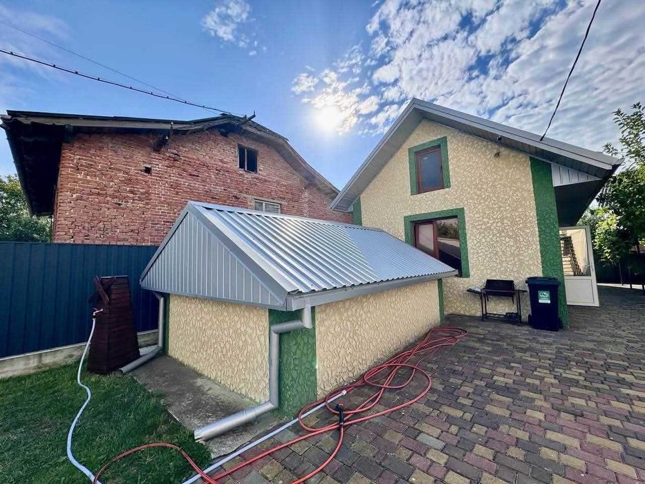 Продається будинок в селі Підлужжя