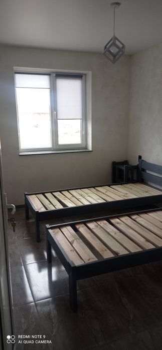 Будинок з ремонтом, гараж,центральне опалення, навпроти Журавлини.