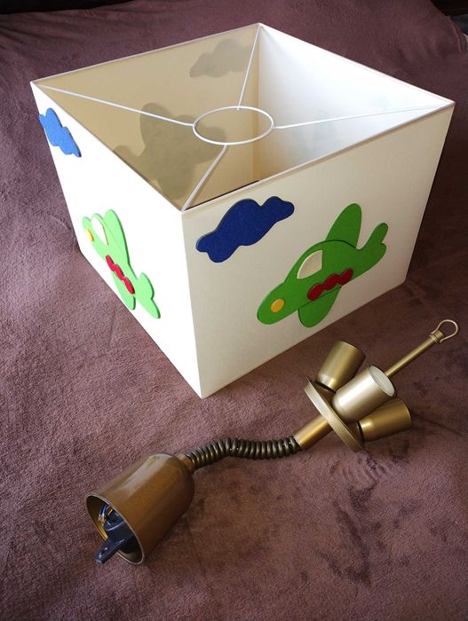 Żyrandol do pokoju dziecięcego