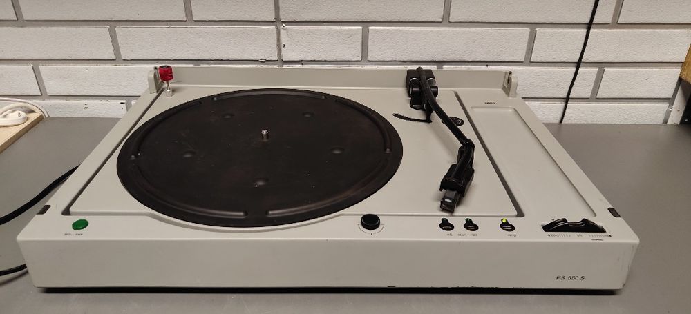 Gramofon BRAUN PS 550 S. Full automatic