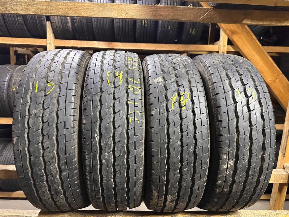 Шини літо 215/70R15C  Firestone  VANHAWK 4шт 8+мм 2019
