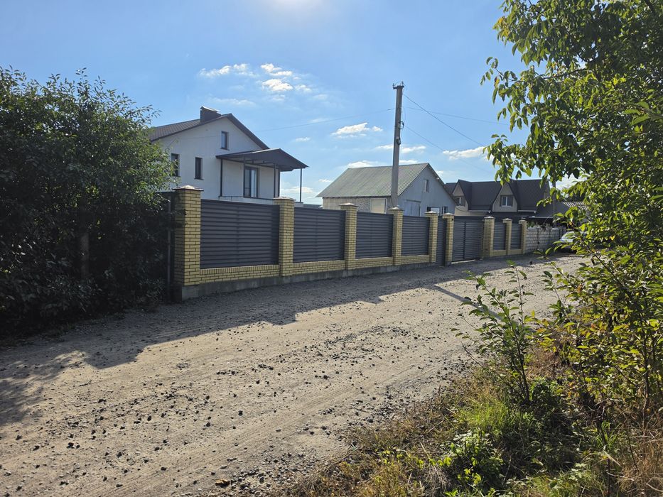 Продаж будинку в Лезнево