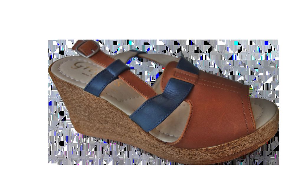 Skórzane sandały brązowo-granatowe koturn 8 cm nr 38