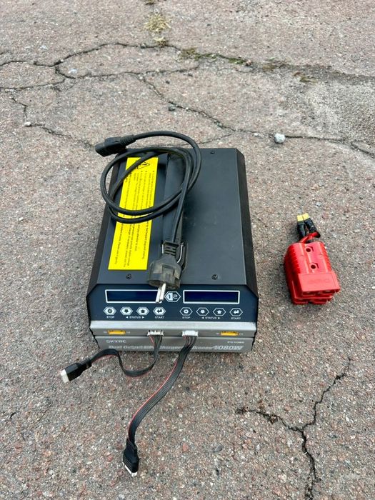 Зарядка Skyrc PC1080 Dual Output LiPo Charger 1080/20A, Б/У
