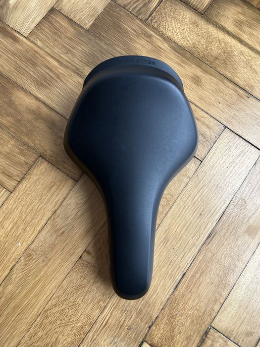 Велосипедні сидіння, сідло SQlab, selle royal, cube acid