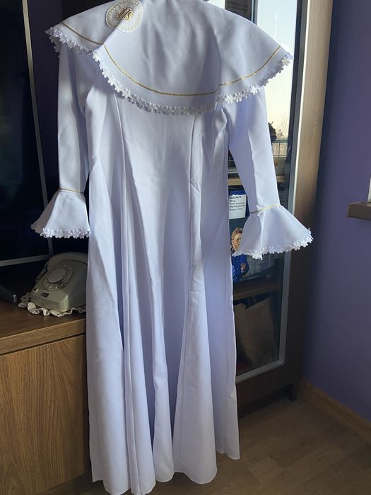 Alba dla dziewczynki szyta na zamówienie, piękne rękawki z żabotami