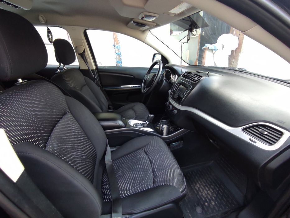 Продам Dodge Journey