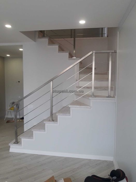 Дерев'яні сходи під ключ в Бердичеві (деревянные лестницы)