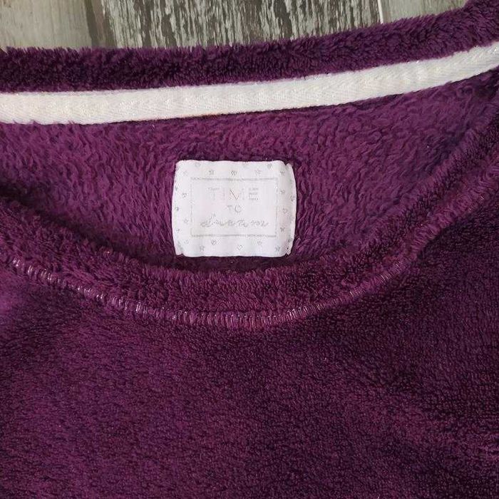 Теплая махровая плюшевая кофточка, верх пижамы.