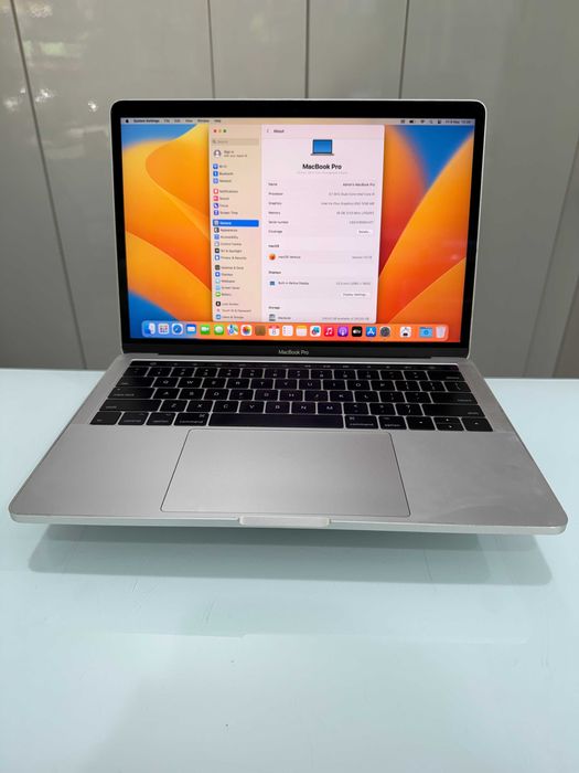 Macbook Pro 13 TouchBar 2017 i5 16GB RAM 256gb Recondicionados com Garantia